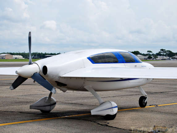 File:N105VP 10.jpg