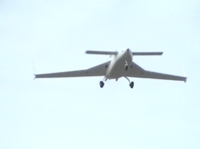 File:First Flight Low Pass2.jpg