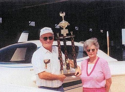 File:N170MH award.jpg