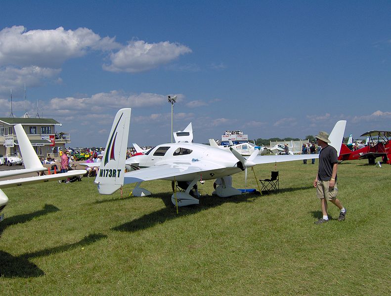 File:N173RG.jpg