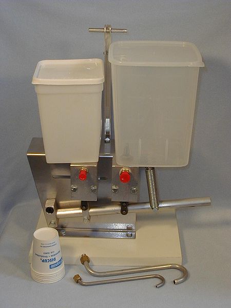File:Epoxypump1.jpg