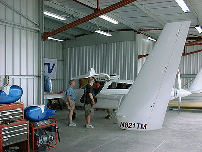N821tm 3.jpg