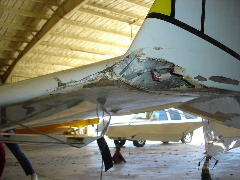 File:N127DH crash5.jpg