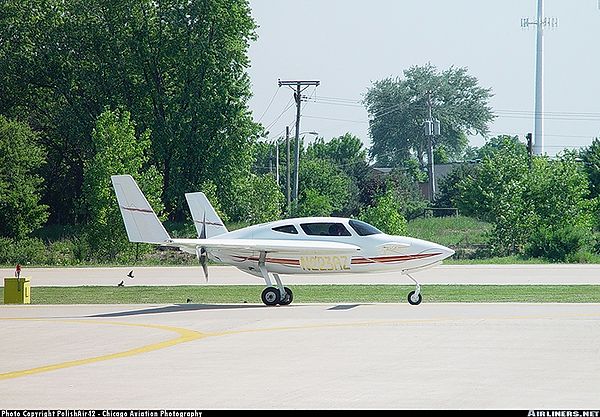N223az airport.jpg