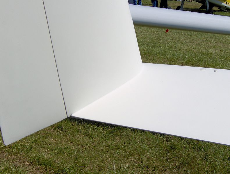 File:N697rg2.jpg