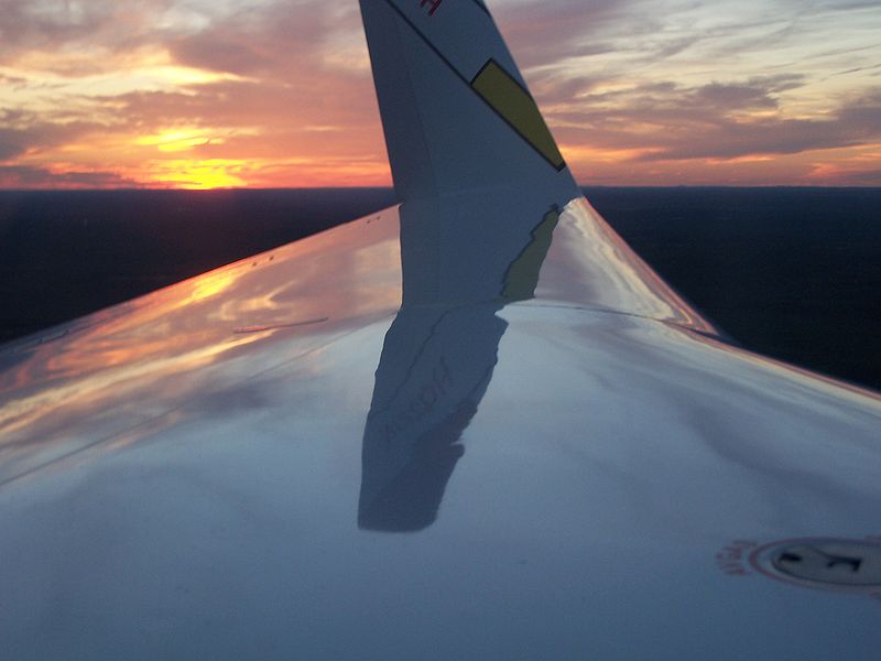 File:N127dh sunset.jpg