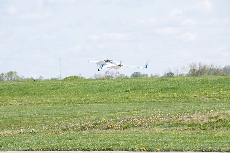 N47VE takeoff9.jpg
