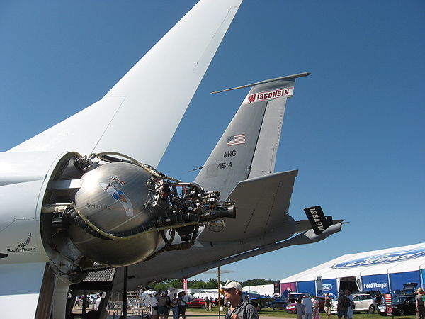 N205MB.jpg